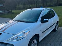 Gebraucht Peugeot 206 60 PS (44 kW) 2009 Kleinwagen