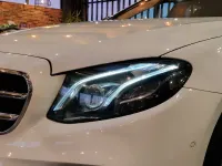 Gebraucht Mercedes E300 AMG line 306 PS (225 kW) 2020 Weiß Limousine
