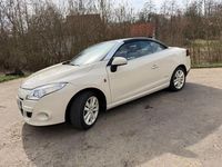 Gebraucht Renault Mégane Cabriolet Floride 131 PS (96 kW) 2012 Weiß Cabrio