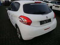 gebraucht Peugeot 208 1,6 e-HDI STYLE 92PS STOP&START !!!TOP!!!