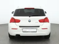 Gebraucht BMW 120 Advantage 184 PS (135 kW) 2018 Alpinweiss iii Limousine