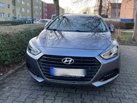 Gebraucht Hyundai i40 Style 141 PS (103 kW) 2017 Grau Kombi