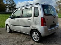 Usata Opel Agila 80 CV (58 kW) 2004 Argento Monovolume