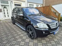 Gebraucht Mercedes ML500 387 PS (284 kW) 2010 Braun SUV