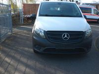 Gebraucht Mercedes Vito 114 PS (83 kW) 2018 Gelb Van