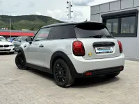 Gebraucht Mini Cooper SE Hatch 135 kW (184 PS) 2022 Weiß Kleinwagen