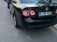 Gebraucht VW Jetta Comfortline 105 PS (77 kW) 2009 Schwarz Limousine