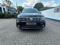 Gebraucht VW Tiguan Allspace R-line 150 PS (110 kW) 2021 Schwarz SUV