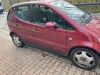 Gebraucht Mercedes A190 125 PS (91 kW) 2000 Rot Kleinwagen