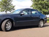 Gebraucht Mercedes E220 150 PS (110 kW) 2002 Schwarz Limousine
