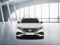 Gebraucht Mercedes E300 AMG 313 PS (230 kW) 2025 Manufaktur lack manufaktur opalithweiß bright Kombi