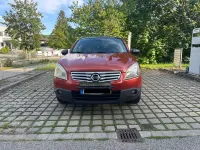 Gebraucht Nissan Qashqai +2 Acenta 150 PS (110 kW) 2009 Rot SUV