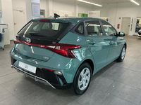Gebraucht Hyundai i20 Select 79 PS (58 kW) 2025 Mangrove green / mic Limousine