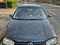 Gebraucht VW Golf IV 105 PS (77 kW) 2002 Schwarz Kleinwagen