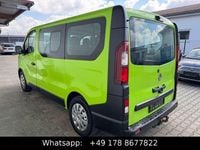 Gebraucht Renault Trafic Expression 125 PS (91 kW) 2017 Grün Van / Kleinbus