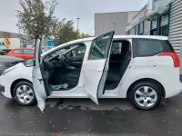 Gebraucht Peugeot 5008 120 PS (88 kW) 2016 Weiß Kleinwagen