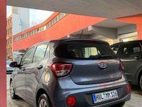 gebraucht Hyundai i10 1.0 Trend