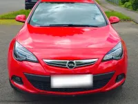 Używany Opel Astra GTC 140 KM (102 kW) 2012 Czerwony Coupe