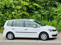 Gebraucht VW Touran 140 PS (102 kW) 2014 Weiß Van / Kleinbus