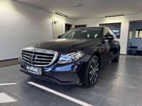 Gebraucht Mercedes E300 194 PS (142 kW) 2020 Blau Kombi