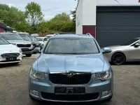 Gebraucht Skoda Superb Exclusive 170 PS (125 kW) 2013 Blau Limousine