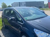 Gebraucht Ford Galaxy Trend 163 PS (119 kW) 2012 Schwarz Van / Kleinbus