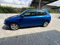 Gebraucht Skoda Fabia Style 90 PS (66 kW) 2016 Blau Kleinwagen