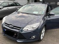 Gebraucht Ford Focus 183 PS (134 kW) 2011 Andere farben Limousine