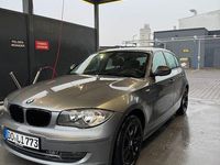 Gebraucht BMW 118 143 PS (105 kW) 2010 Grau Kleinwagen