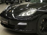 Gebraucht Porsche Panamera Chrono 250 PS (183 kW) 2012 Schwarz Kleinwagen
