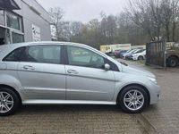 Gebraucht Mercedes B170 116 PS (85 kW) 2006 Silber Van / Kleinbus