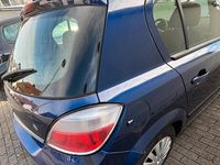 Gebraucht Opel Astra 90 PS (66 kW) 2005 Blau Limousine