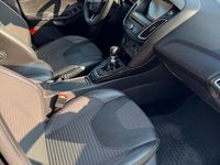 Gebraucht Ford Focus Titanium 120 PS (88 kW) 2014 Grau Kombi
