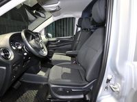 Gebraucht Mercedes Vito 163 PS (119 kW) 2024 Brillantsilber metallic Van