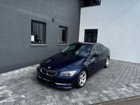 Gebraucht BMW 325 Sport Line 218 PS (160 kW) 2012 Blau Coupé