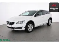 Gebraucht Volvo V60 150 PS (110 kW) 2019 Weiss Kombi