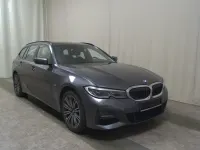 Gebraucht BMW 330 M Sport 252 PS (185 kW) 2022 Grau Kombi