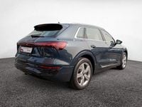 Gebraucht Audi Q8 e-tron Advanced Plus 300 kW (408 PS) 2023 Plasmablau metallic SUV