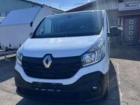 Second-hand Renault Trafic 121 CP (88 kW) 2018 Alb Monovolum