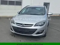 Gebraucht Opel Astra Style 140 PS (102 kW) 2015 Silber Kombi