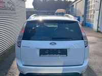 Gebraucht Ford Focus 101 PS (74 kW) 2011 Kombi