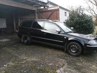 Gebraucht VW Passat 115 PS (84 kW) 2001 Schwarz Kombi