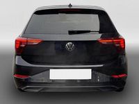 Usata VW Polo Active 95 CV (69 kW) 2022 Nero Utilitaria