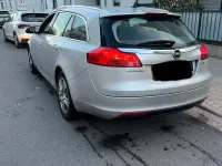 Gebraucht Opel Insignia 131 PS (96 kW) 2012 Silber Kombi
