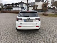 Gebraucht Jeep Compass 241 PS (177 kW) 2022 Weiß SUV