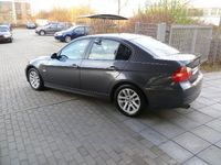 Gebraucht BMW 318 Advantage 143 PS (105 kW) 2008 Andere farbe metallic Limousine