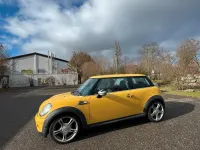 Brugt Mini Cooper 75 HK (55 kW) 2009 Gul Hatchback