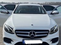 gebraucht Mercedes E200 AMG Line Diamant weiß