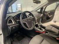 Gebraucht Opel Astra Color Edition 140 PS (102 kW) 2013 Schneeweiss/summitwhite/arctic Limousine