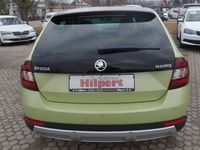 Gebraucht Skoda Rapid ScoutLine 116 PS (85 kW) 2015 Grün metallic Limousine